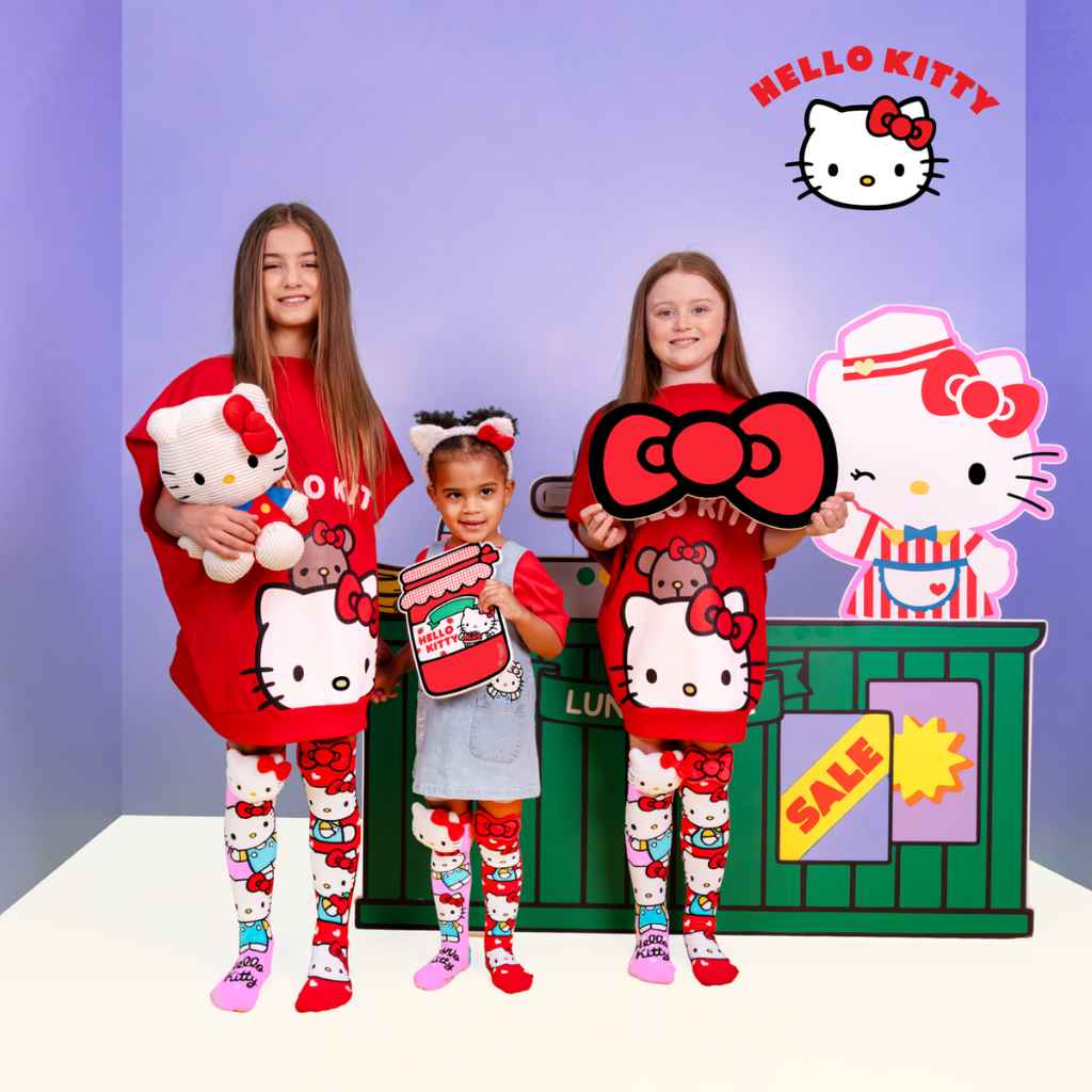 Hello Kitty Socks - MADMIA