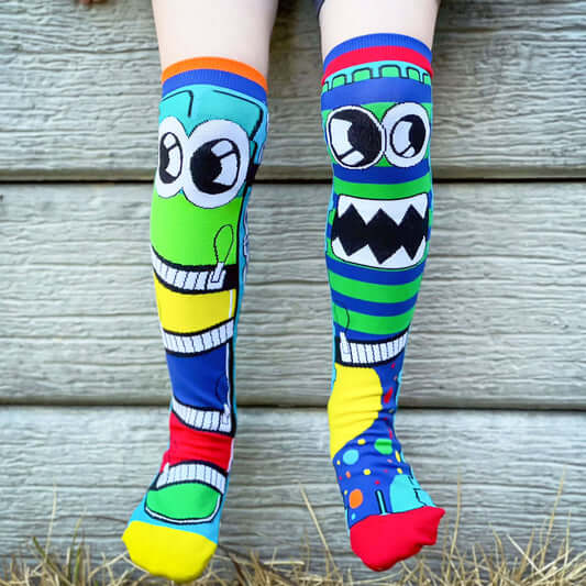 Monster Socks against Fence - MADMIA