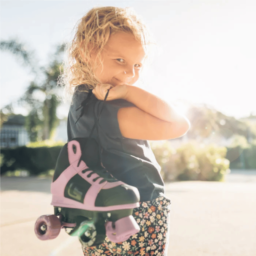 SK8 Size Adjustable Hi-Top Rollerskates - Crazy Skates