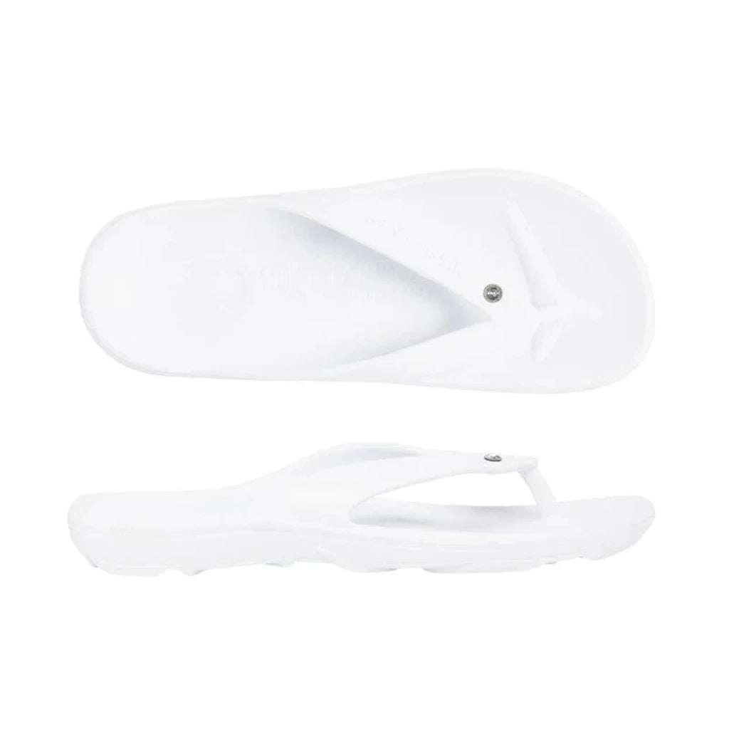 White Aussie Soles 2.0 Thongs with Diamante